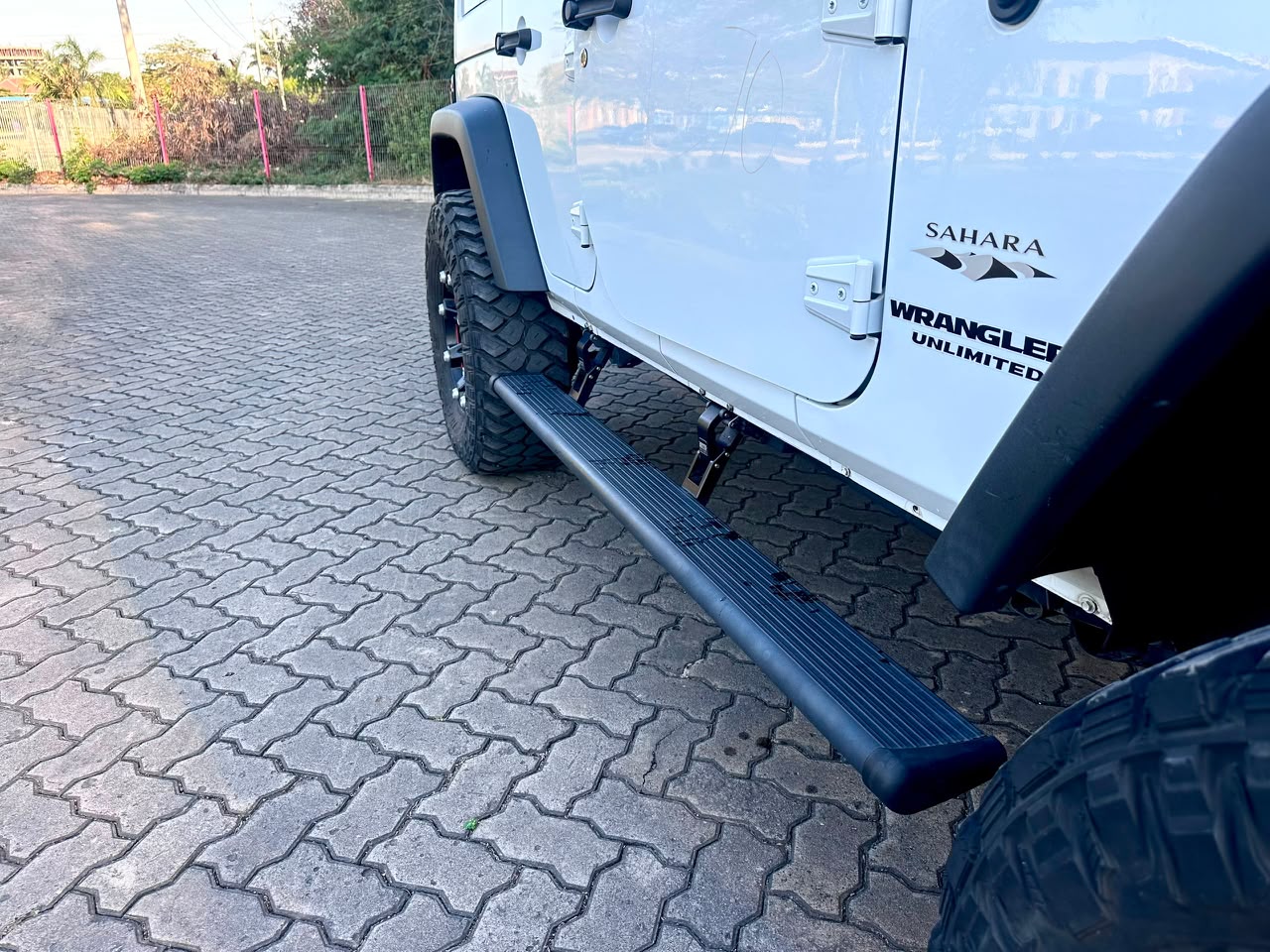 Jeep Wrangler thumbnail 10